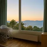Bed & Breakfast Caecilia & Lawrence Organic Mediterranean Sea Chalkida