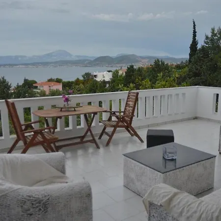 Caecilia & Lawrence 3*