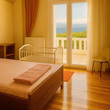 Caecilia & Lawrence Organic Mediterranean Sea Отель типа 